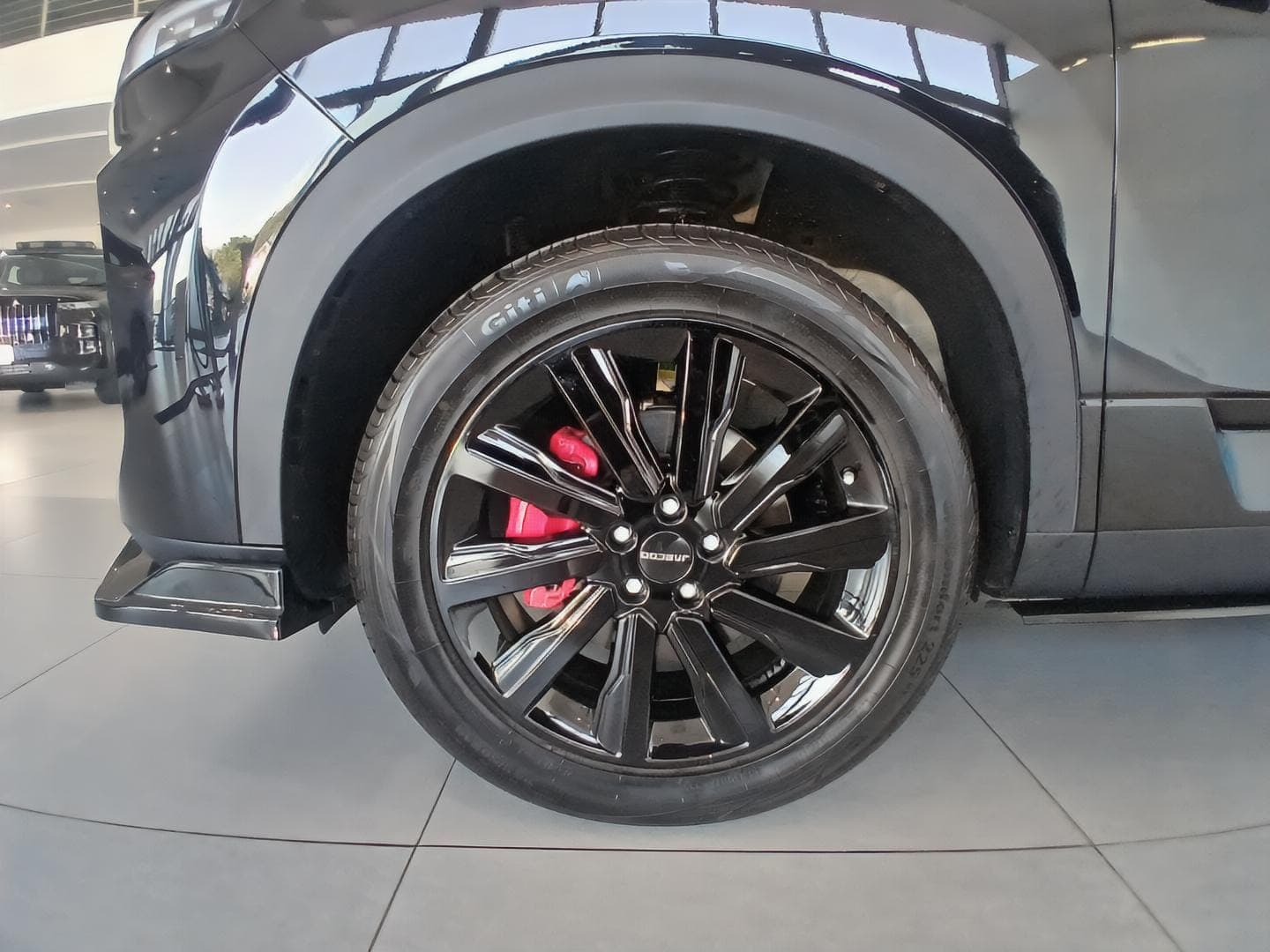JAECOO J7 1.6T Inferno AWD