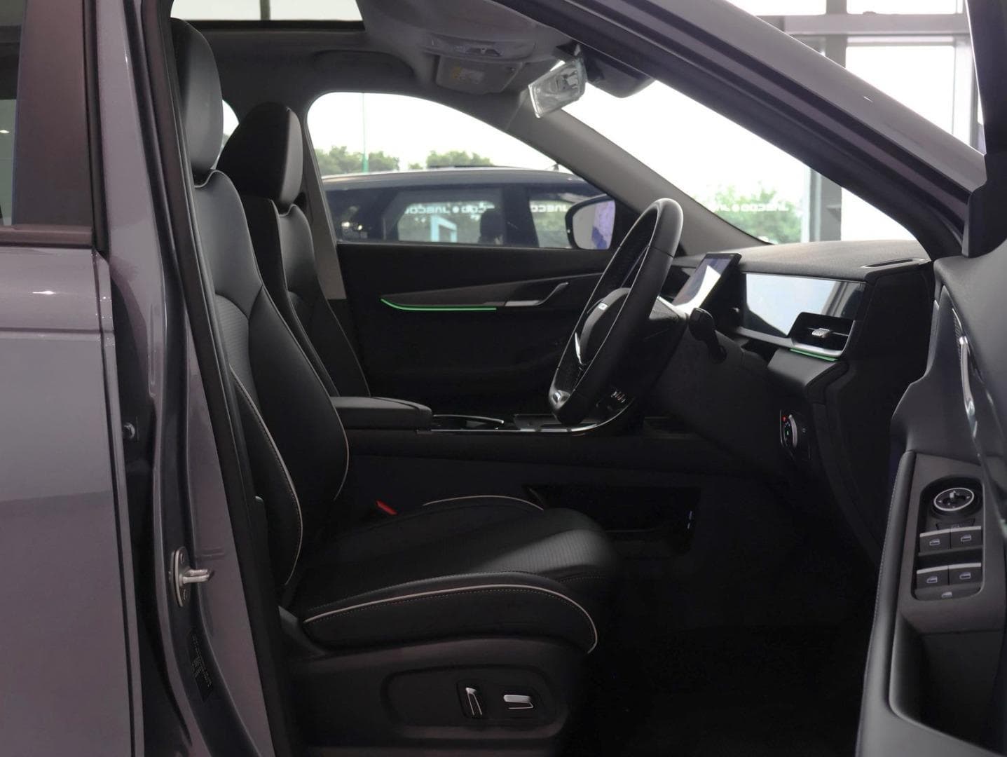 JAECOO J5 1.5T Inferno