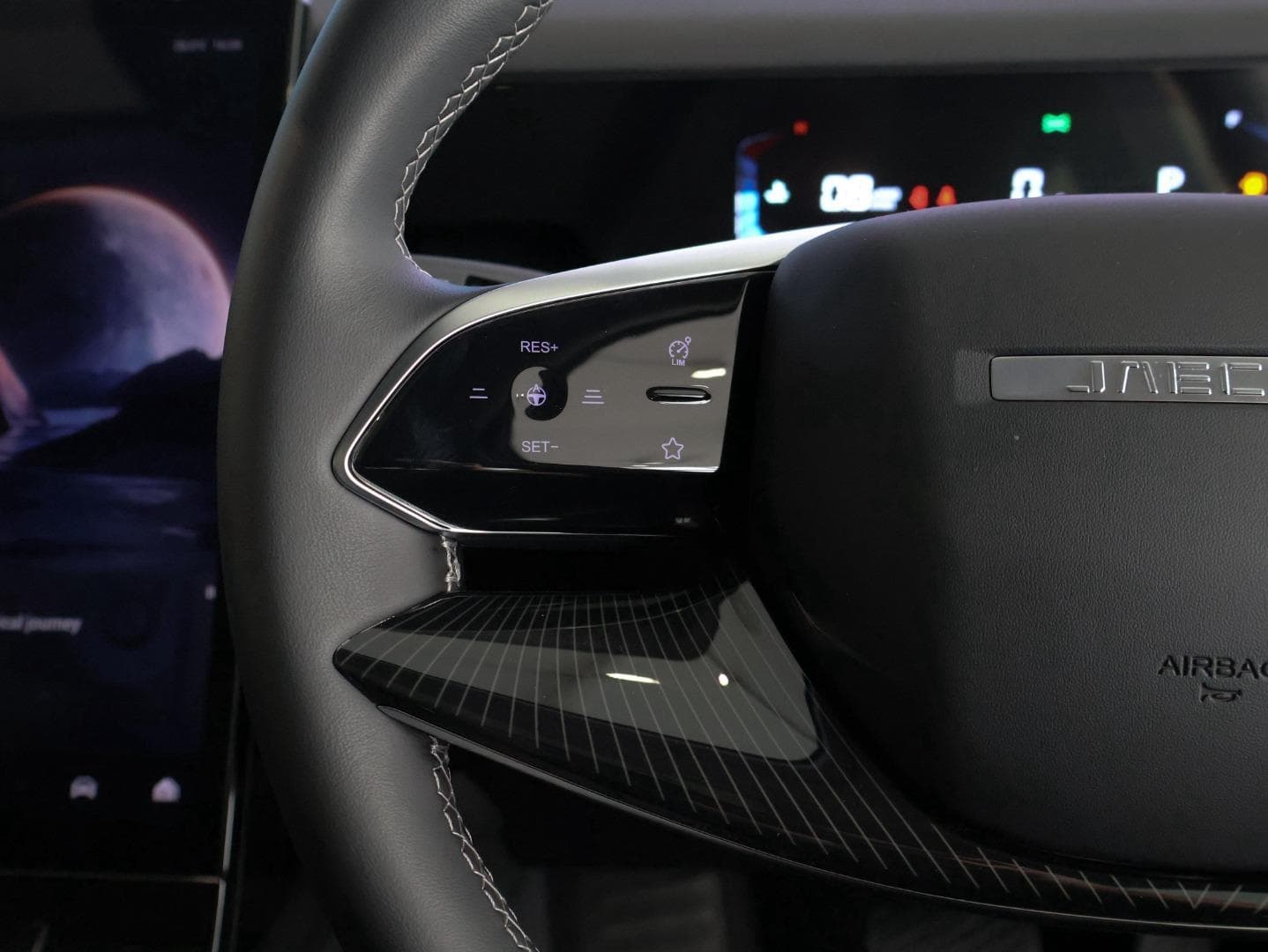 Jaecoo J5 1.5T Glacier