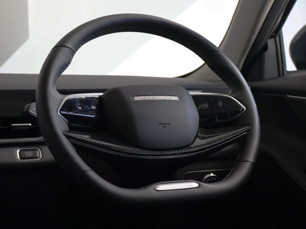 Jaecoo J5 1.5T Inferno